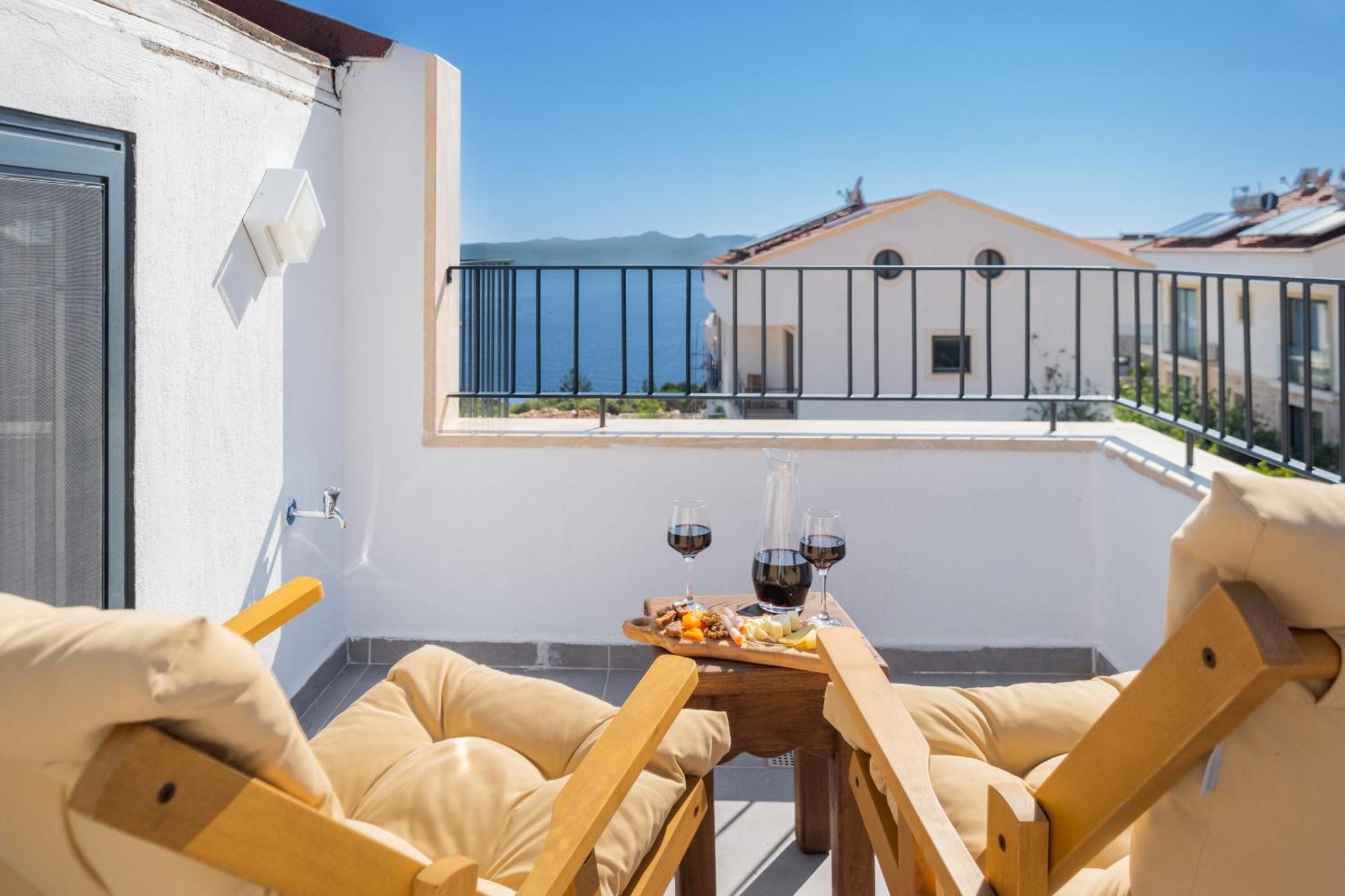 Meri Suite Apart Kaş Eksteriør billede