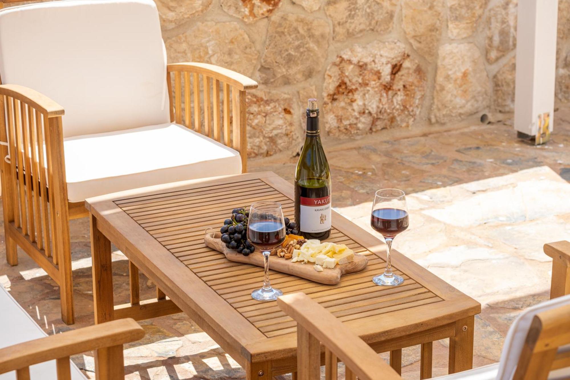 Meri Suite Apart Kaş Eksteriør billede
